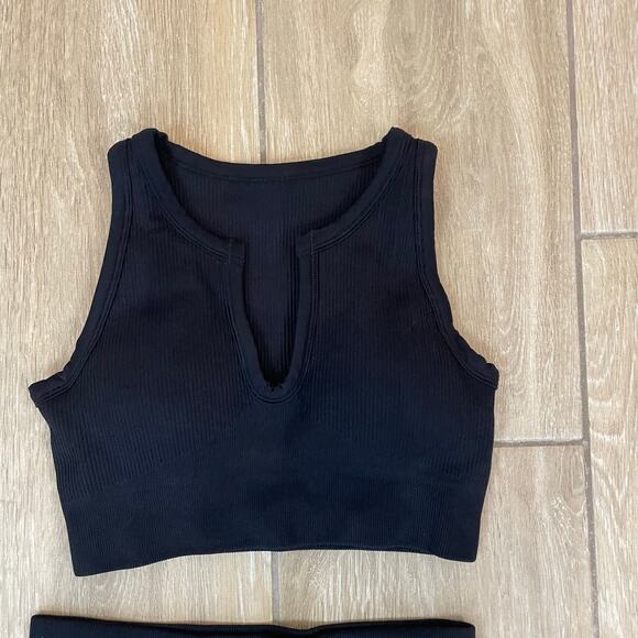 Ribbed Compression Workout Set Black 2 Piece Size Small Worn Twice | Retail $35 - Picture 3 of 9